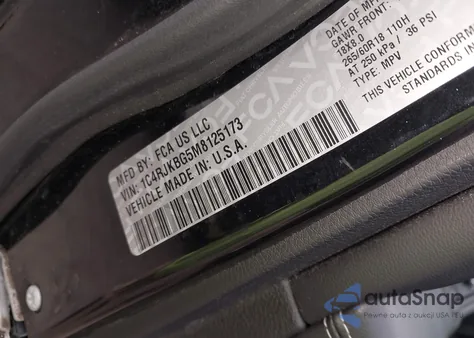 2021 Jeep Grand Cherokee L Limited 4X4 from USA, damaged, VIN 1C4RJKBG5M8125173